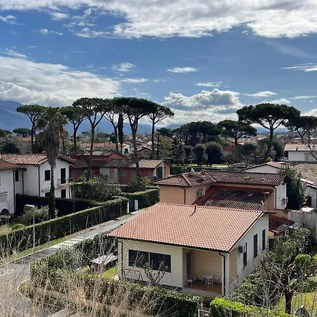 Adalgisa In Dei Marmi Apartment