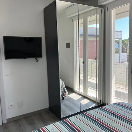 Adalgisa In Dei Marmi Forte dei Marmi