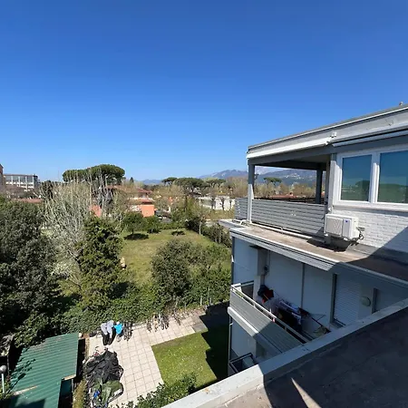 Adalgisa In Dei Marmi Форте-дей-Мармі