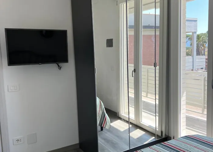 Adalgisa In Dei Marmi Форте-деи-Марми